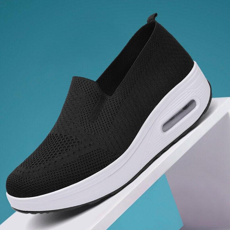 Tênis Slip-on Casual Aniston™ com Tecido Super Respirável e Amortecedor Confort